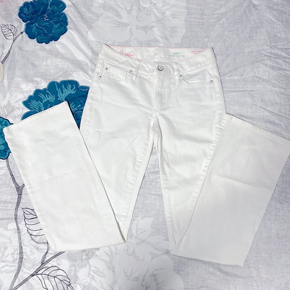 🎉HP🎉 Lilly Pulitzer White Denim Bootcut Jeans